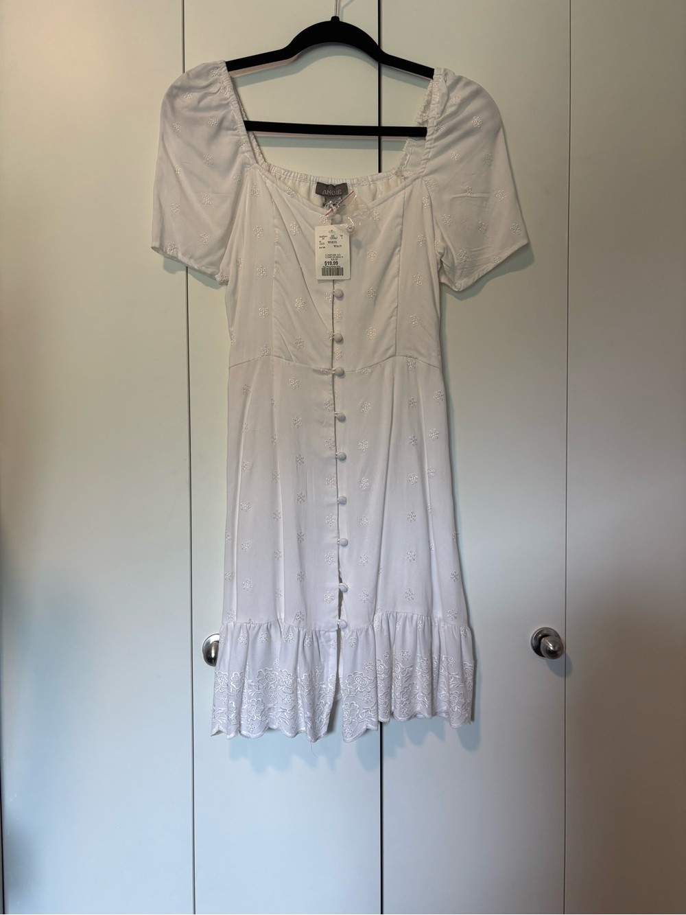 Beautiful  western style summer dress size small. Brand New!